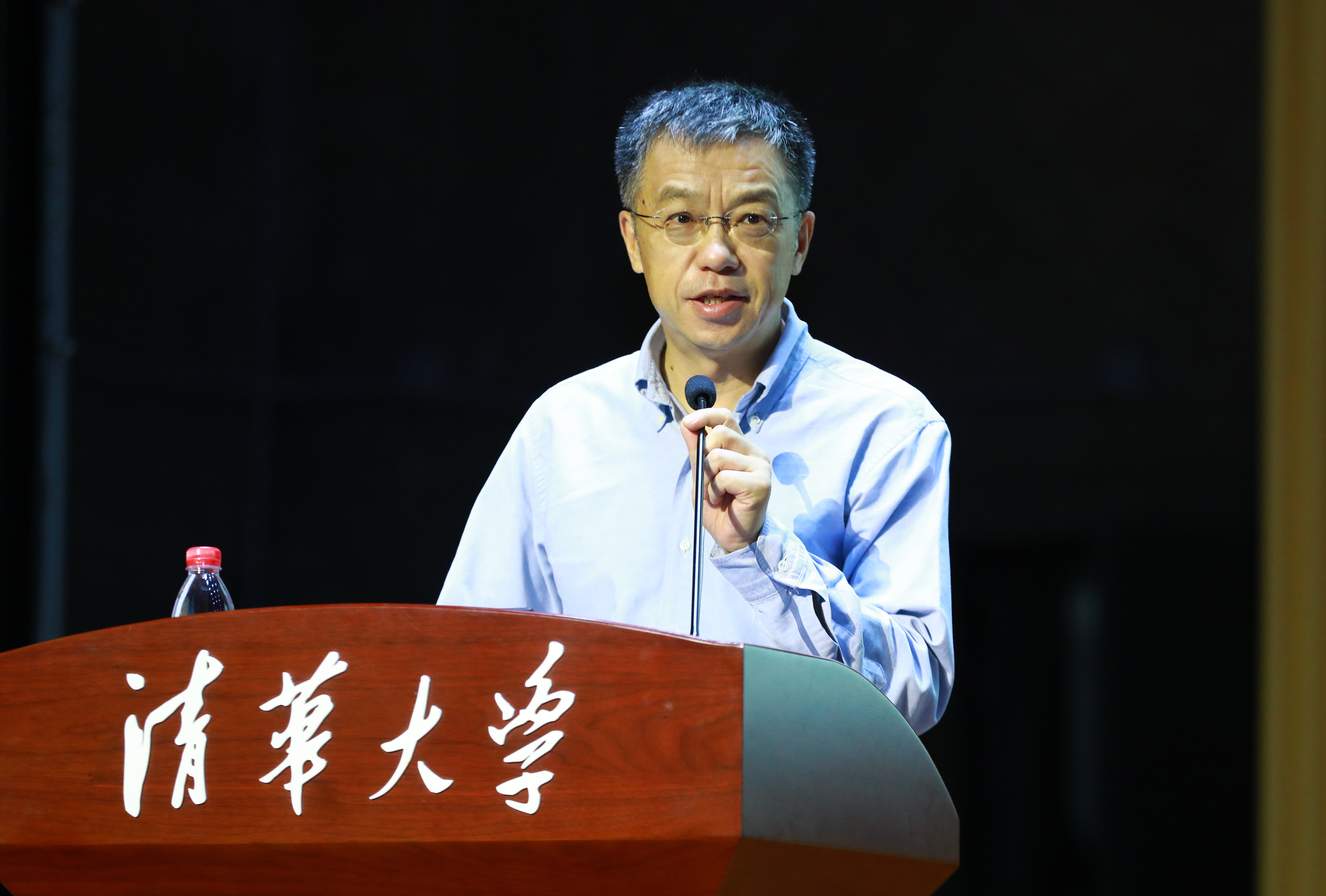 20220816-火博在线举办2022级本科生新生骨干训练营-严振峣-史宗恺作专题讲座.jpg