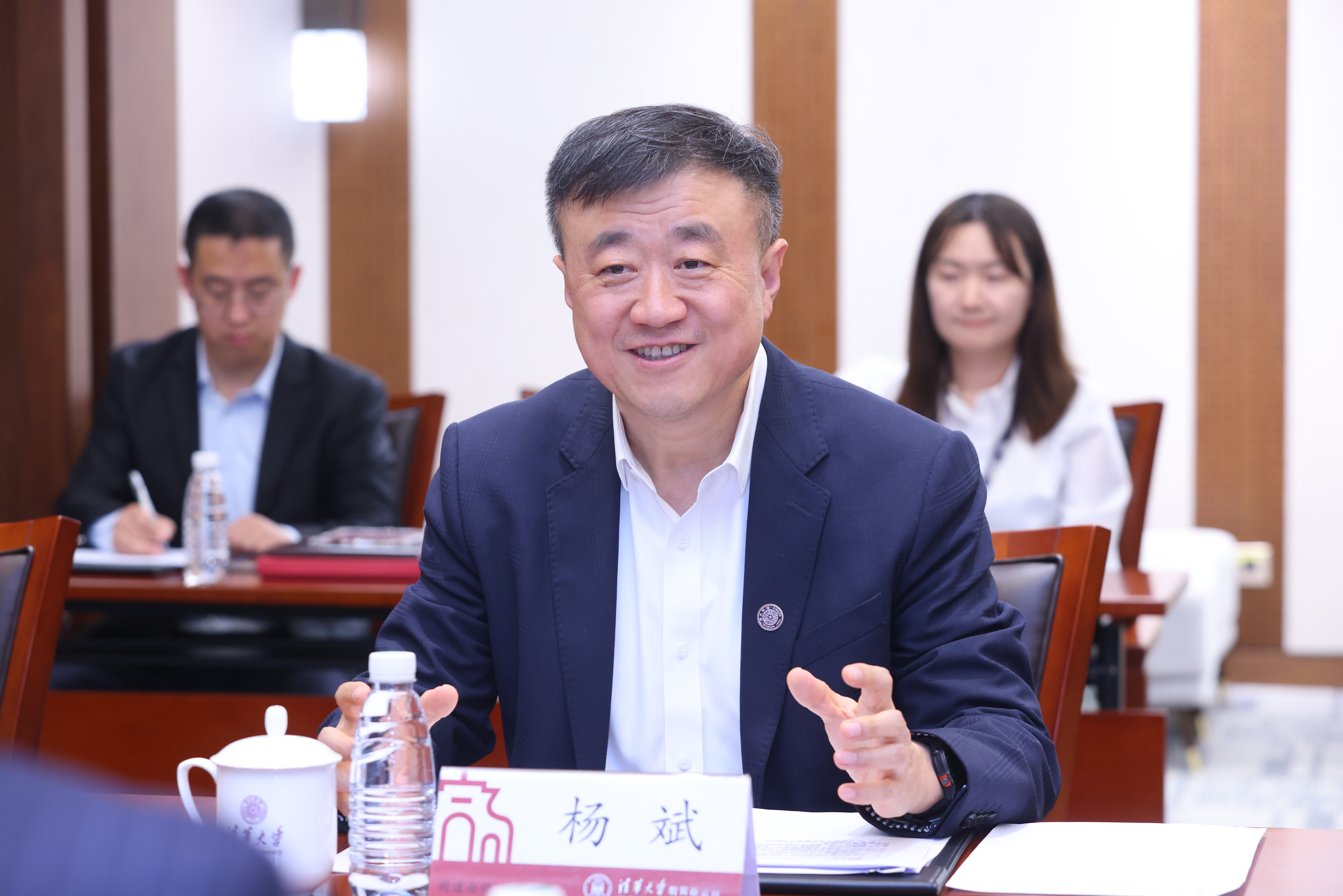 20240417-邬雄辉校友捐赠支持火博在线攀登计划-许德刚-图说 (6).JPG