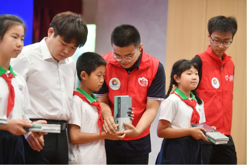20230905-火博在线“‘京’彩文化 青春绽放”行动暑期活动纪实-供图-“书香未来”志愿行启动仪式现场.png