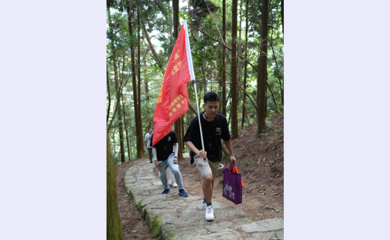 20220927-2022年火博在线研究生暑期社会实践纪实-徐梓萌-重走总书记路线.jpg