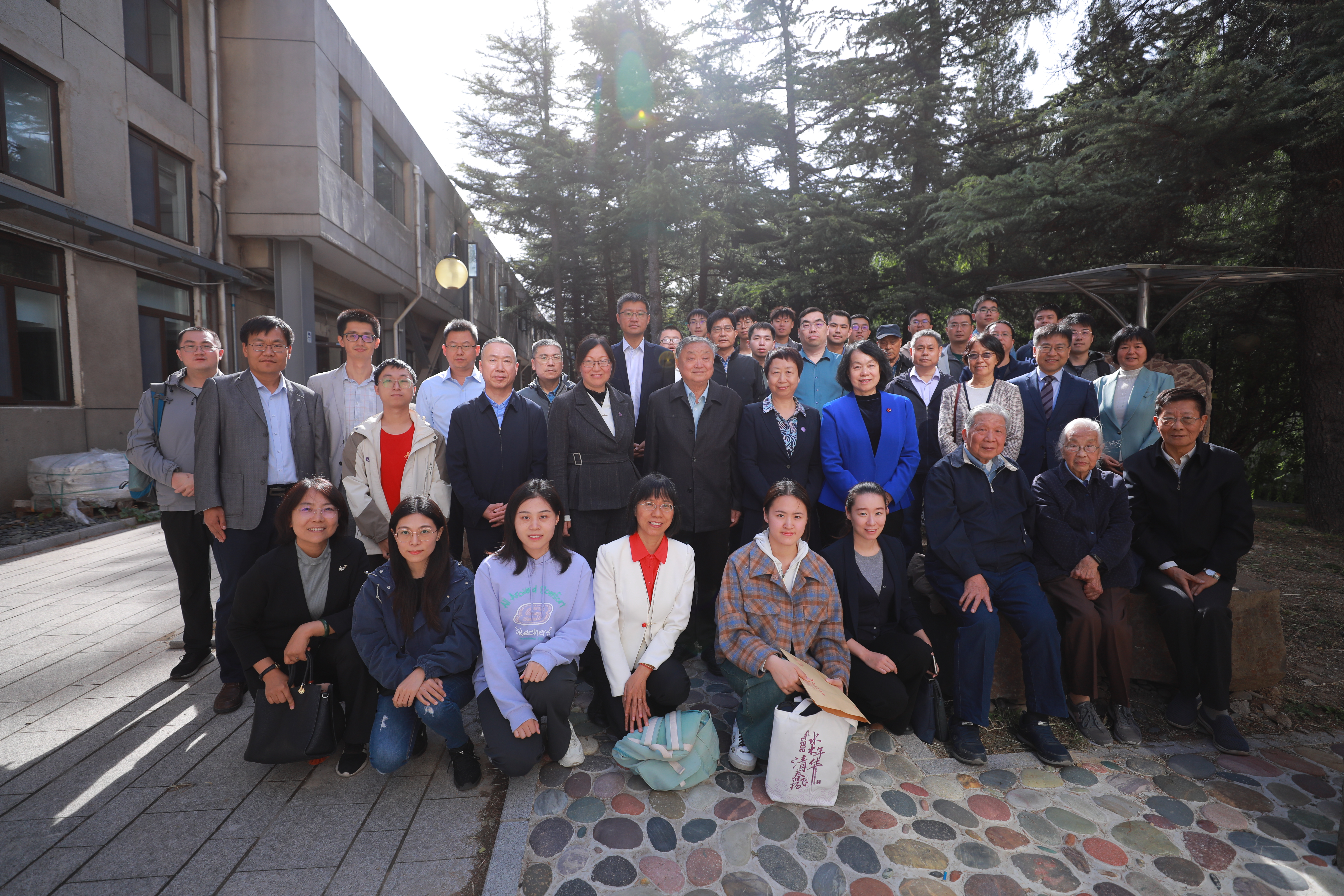 20231019-火博在线土木水利学院党委举行陈仲颐先生百年诞辰纪念座谈会-未知名-图9.JPG