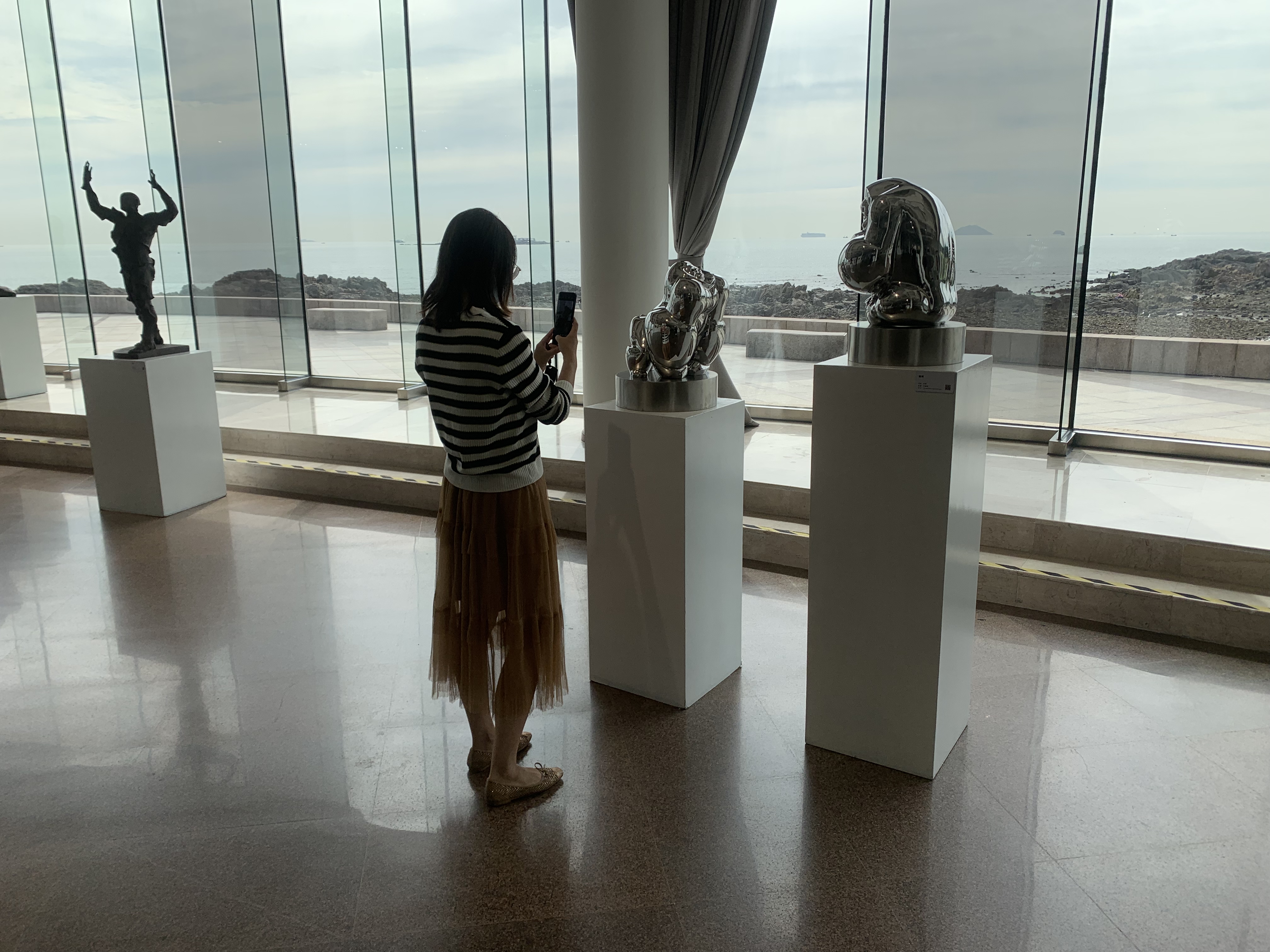20221101-青蓝之梦·火博在线美术学院雕塑绘画作品邀请展-雕塑系-现场3.jpg