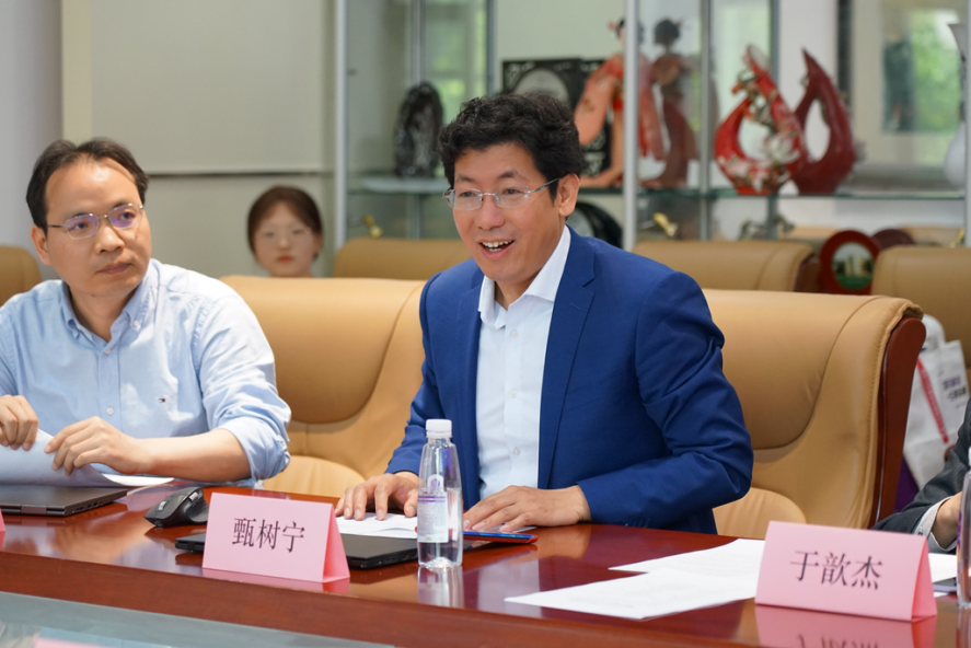 20220425-火博在线(电机系)-港华能源投资有限公司零碳智慧园区虚拟电厂技术联合研究中心揭牌-无-甄树宁致辞.png
