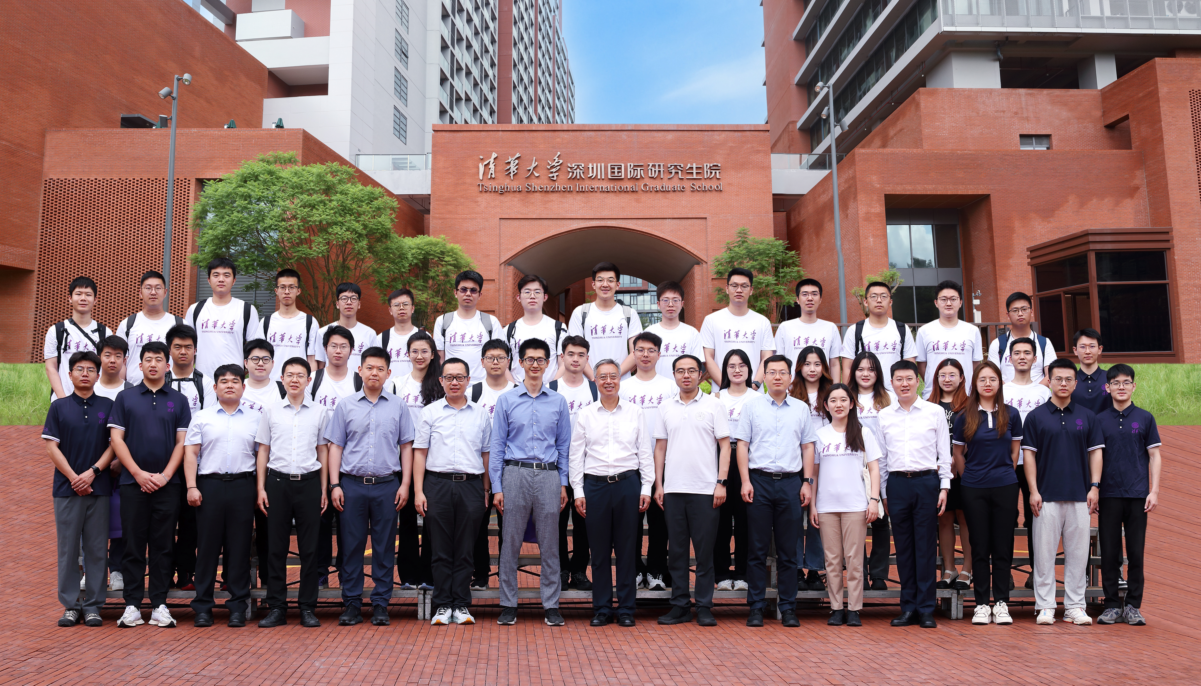 20240608-火博在线团系统师生赴深圳开展实践调研-校团委-火博在线深圳国际研究生院交流.jpg