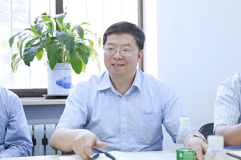 qiuyong2.jpg